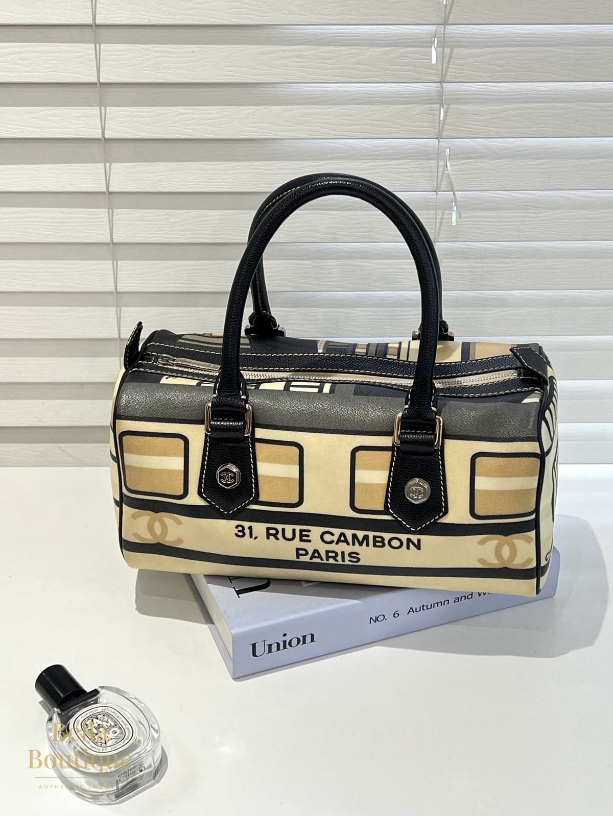شنطة Chanel كامبون بوسطن أصلية — بإطلالة كاملة