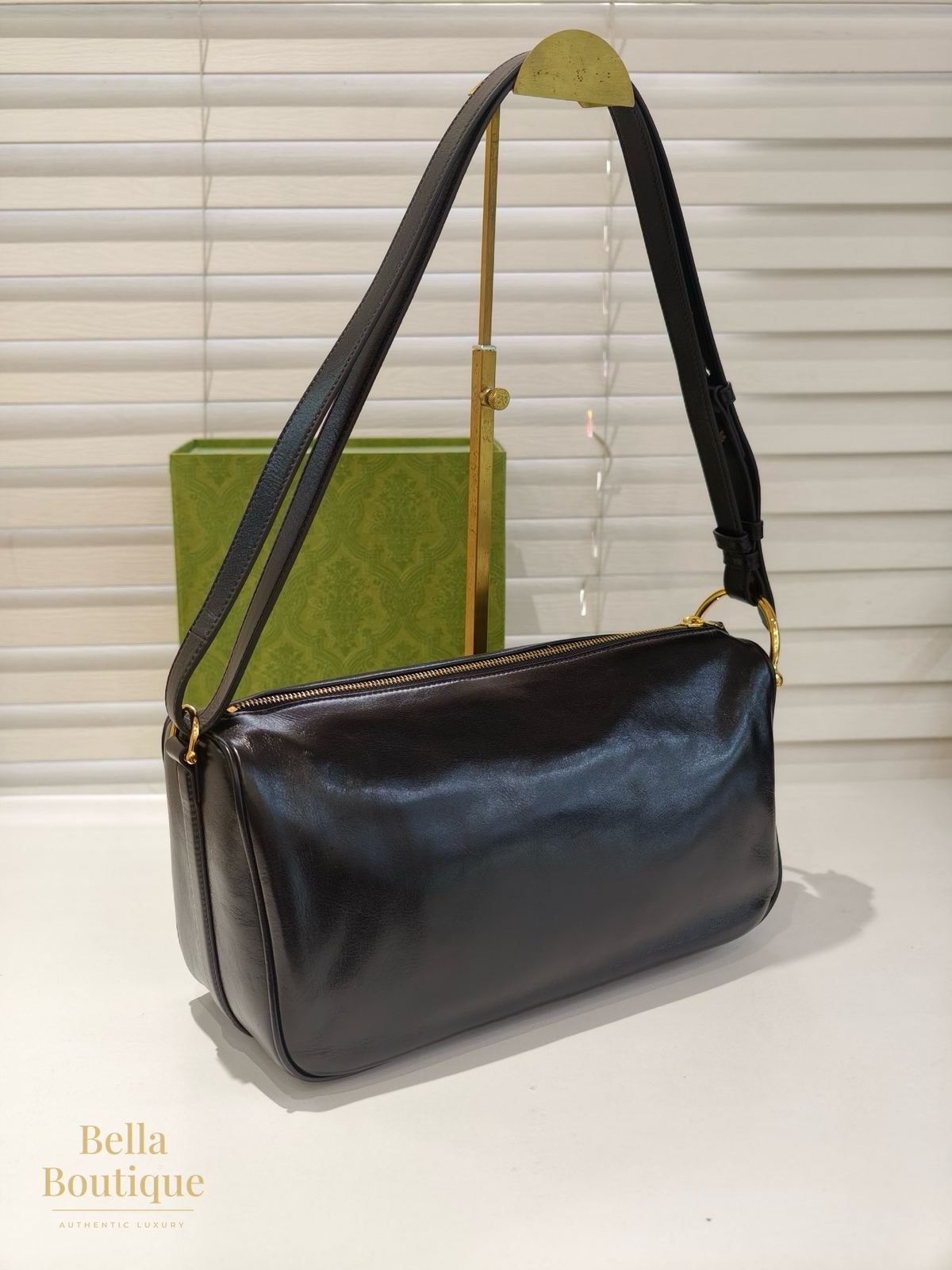 شنطة Gucci هورسبيت بنصف لجام أصلية — من زاوية أخرى