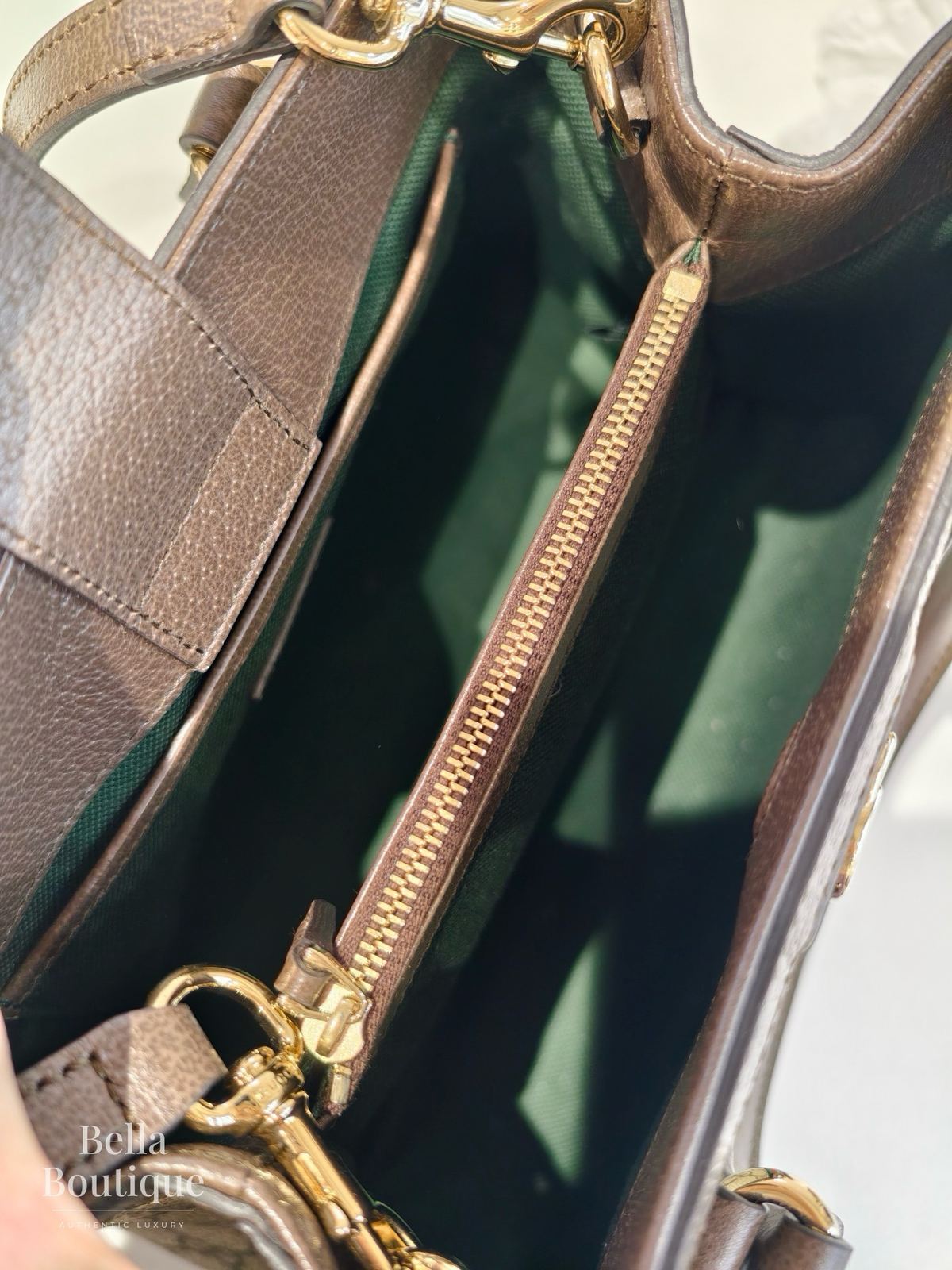 شنطة Gucci أوفيديا GG توت أصلية — من الداخل